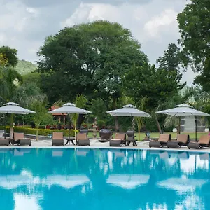 The Royal Retreat & Hotell