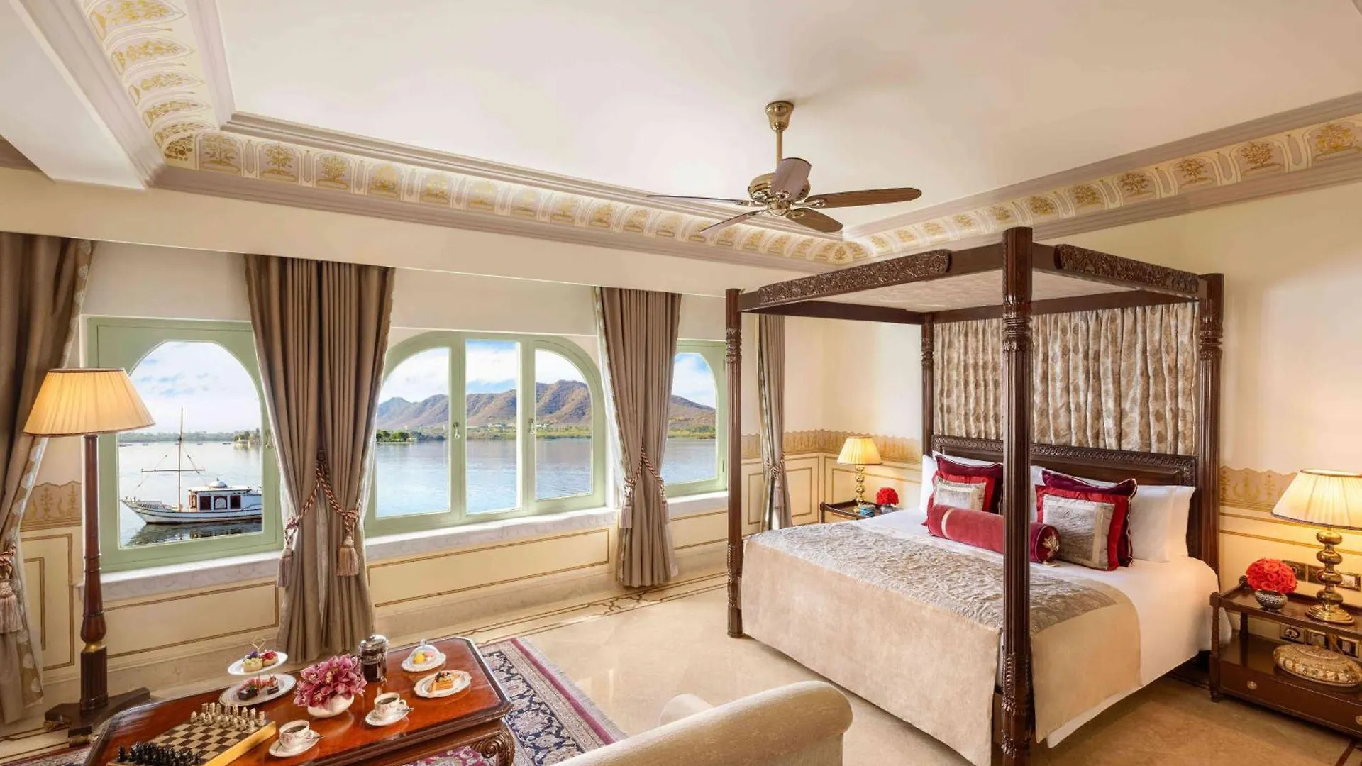 Taj Lake Palace Udaipur