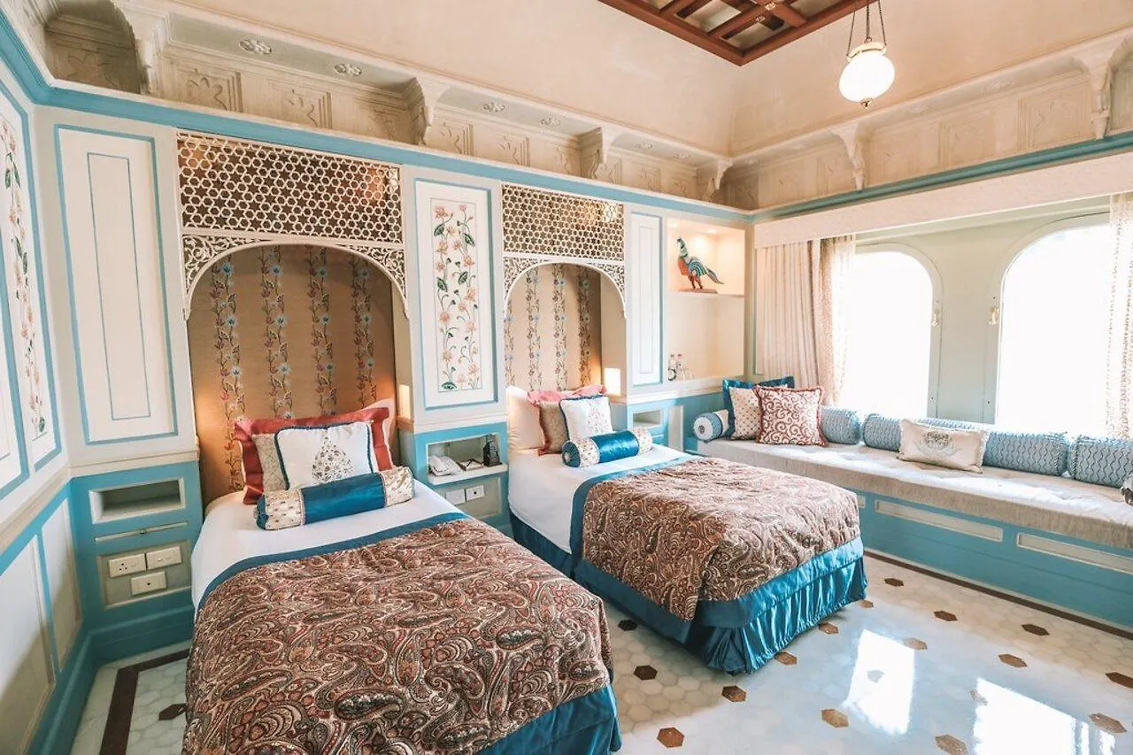 ***** Semesteranläggning (resort) Taj Lake Palace Udaipur Indien