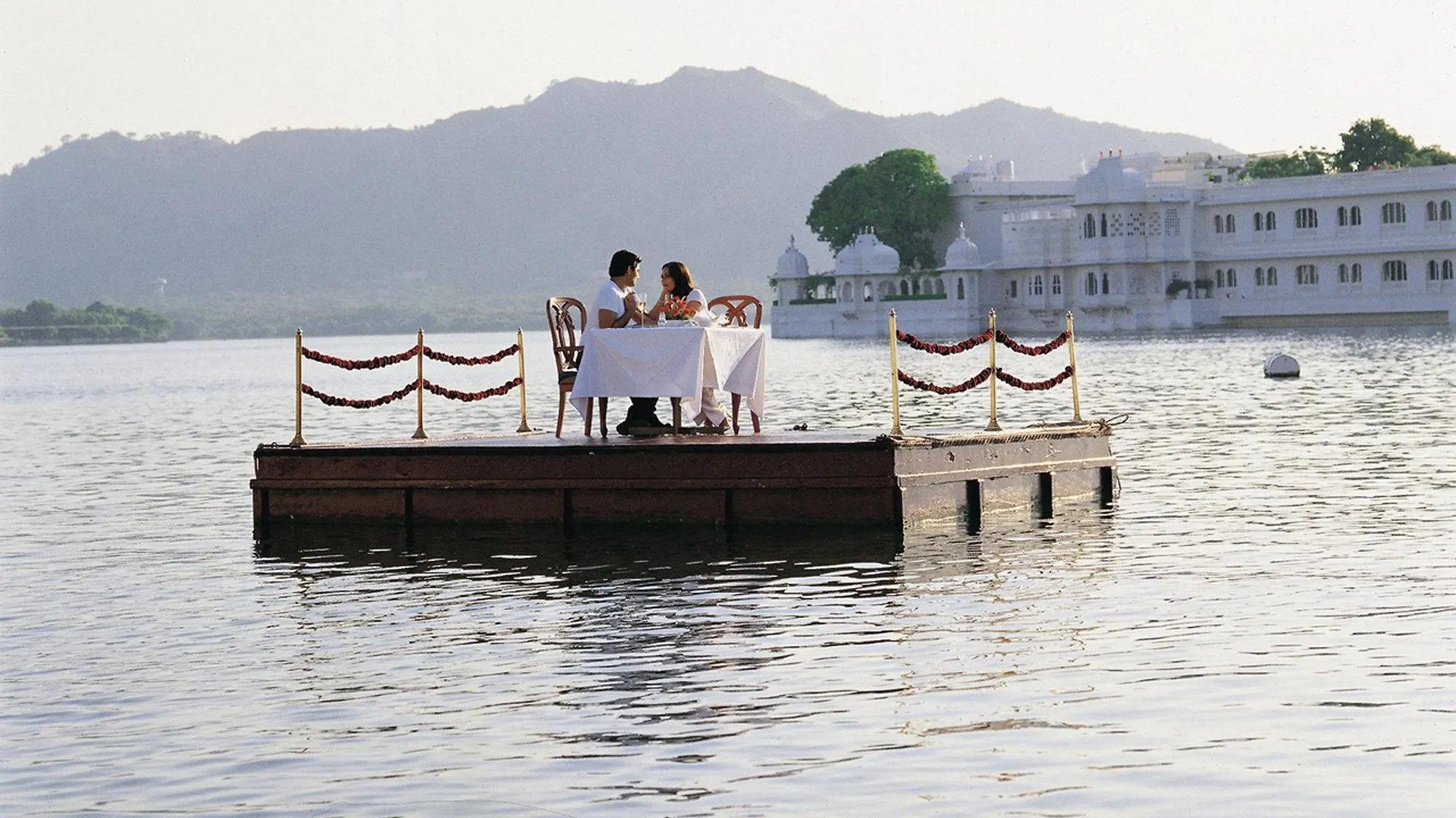 Taj Lake Palace Udaipur Semesteranläggning (resort)