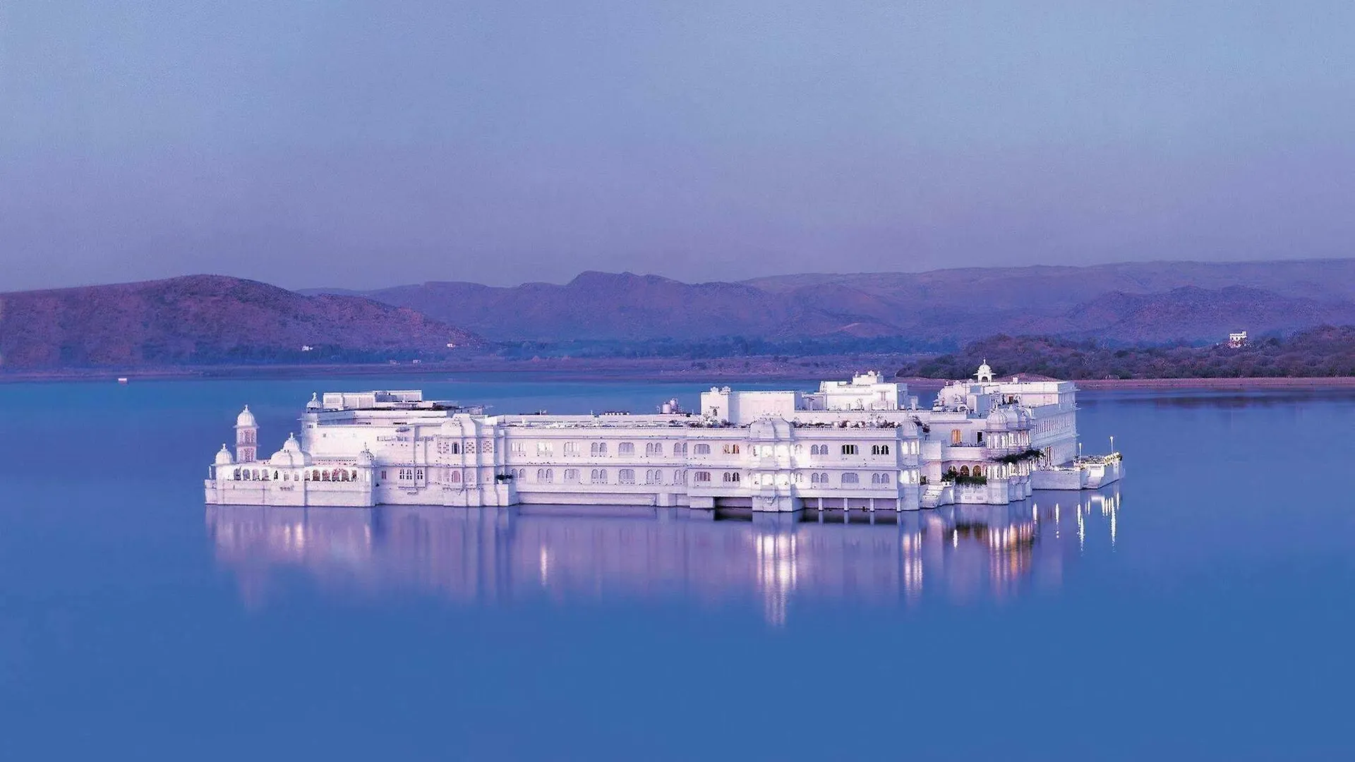 Semesteranläggning (resort) Taj Lake Palace Udaipur